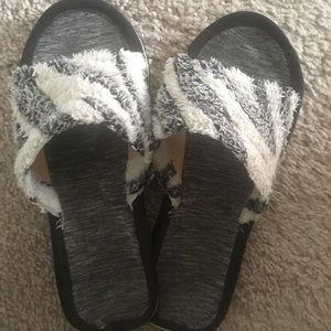 Slippers